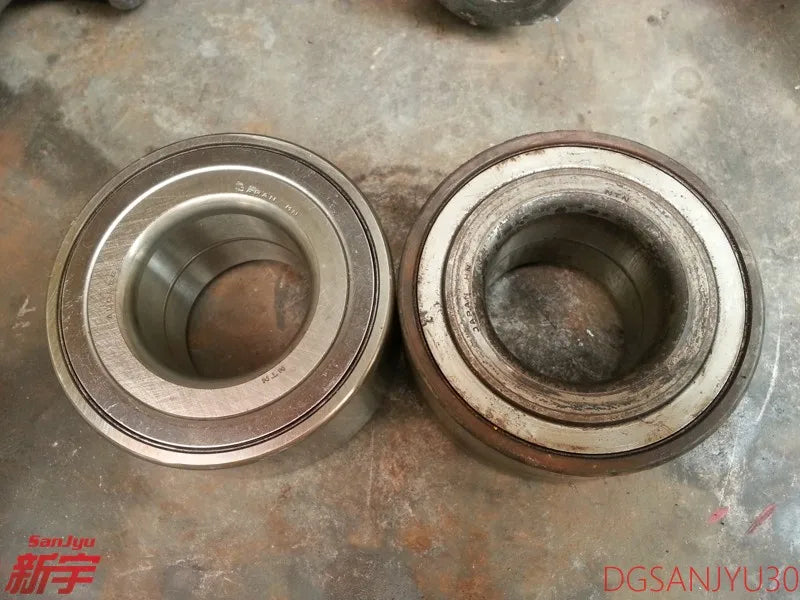 OUTLANDER1 CU0W BEARING,FRONT WHEEL HUB MR491449 BALL 80X40-40