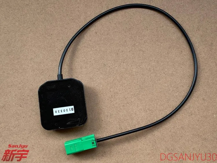 LANCER OUTLANDER PAJERO clarion ANTENNA,NAVIGATION GPS ANTENNA