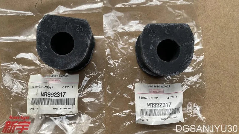 PAJERO SPORT2 KH0W KG0W BUSHING,FRONT SUSP STABILIZER 4056A175 MR992317 φ=25 GENUINE