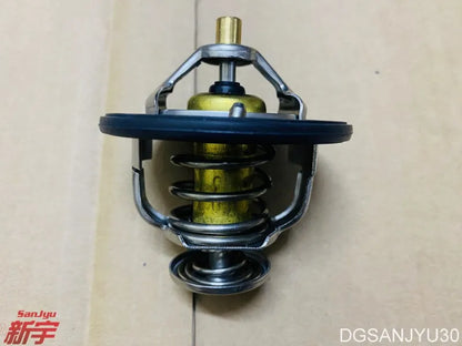 PAJERO4 V93W V97WV87W V75 PAJEROSPORT K96W THERMOSTAT KIT 82°C 1305A191（MD174233）