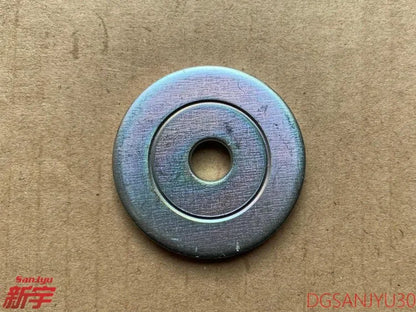 OUTLANDER ASX LANCER ECLIPSECROSS PAJERO PLATE,REAR SUSP SPRING DAMPER MR491950