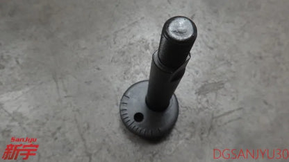 PAJERO3 V70V60W BOLT,REAR SUSP ASSIST LINK MR418739