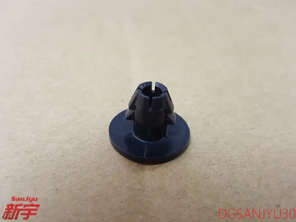 PAJERO V60V70V80V90 SPORT K96W GROMMET,TAIL LAMP MU000613