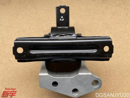 OUTLANDER2 CW6W 6B31 3.0V6 BRACKET,ENG FR MOUNTING engine mount glue RH MN184296 GENUINE
