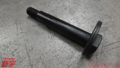 PAJERO3 V70V60W BOLT,SUSP LOWER ARM MR418674