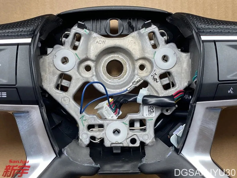 OUTLANDER 2023 GM0W STEERING  WHEEL ASSY