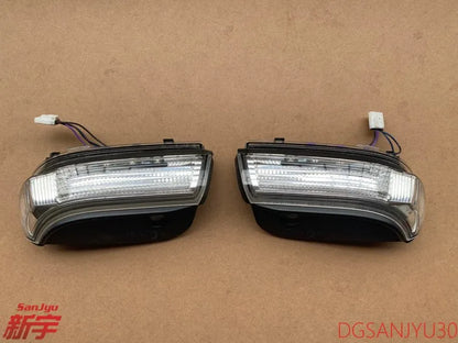 PAJERO V90WV80W LAMP ASSY,SIDE TURN SIGNAL,FRONT LH LEFT 8351A029 8351A030 GENUINE