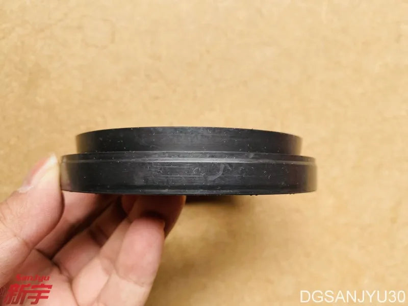 Rear differential oil seal 90311-47015 BH4050E