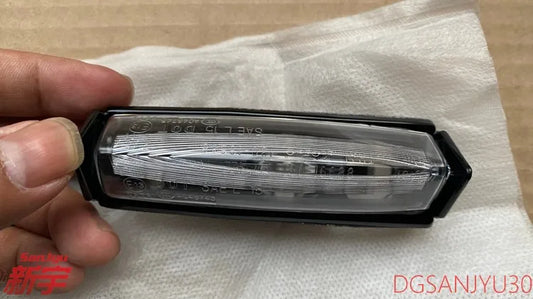 PAJEROSPORT KH0W KG0W LAMP ASSY,LICENSE PLATE 8341A149