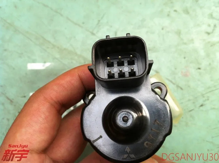 Pajero V73V63V75 SERVO KIT,THROTTLE BODY IDLE SPEED CONTROL MD628174