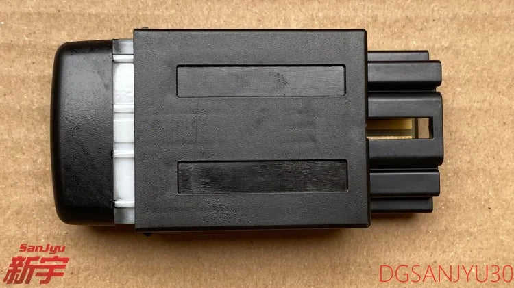 Lancer CY0A/EVOXCZ4A OUTLANDER CW0W ASX GA0W SWITCH,ASC CONTROL 8602A009