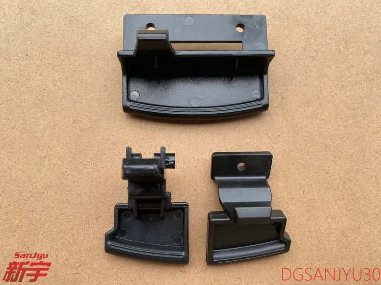 LANCER10 CY0 CX0  LEVER,FLOOR CONSOLE LID LOCK，8011A618 8011A619