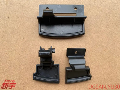 LANCER10 CY0 CX0  LEVER,FLOOR CONSOLE LID LOCK，8011A618 8011A619