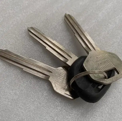 PAJERO V30W V20W KEY3 Straight iron key 3pcs