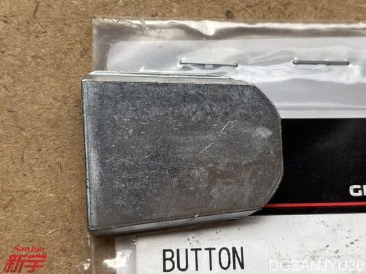LANCER OUTLANDER PAJERO ALL MODEL BUTTON,WINDSHIELD GLASS MR306799