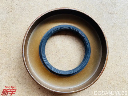 PAJERO IO H77H76 EVO LANCER OIL SEAL,FR DIFF DRIVE PINION MB393929