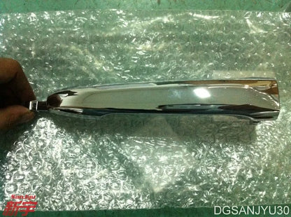 OUTLANDER2.3 CW0W GF0W HANDLE,FRONT OR REAR DOOR OUTSIDE,LH LEFT CHROME PLATING 5716A361