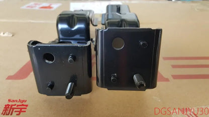 PAJERO4 V80V90W HINGE,BACK DOOR LICENSE PLATE CARRIER 5839A011 5839A012