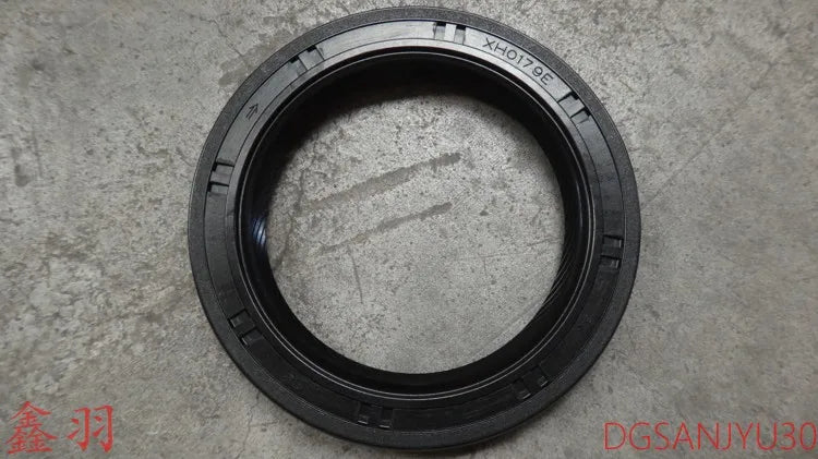 PAJERO V3V7#W GRANDIS GALANT AT OIL SEAL,A/T CONVERTER HOUSING MR967673 Original XH0179E