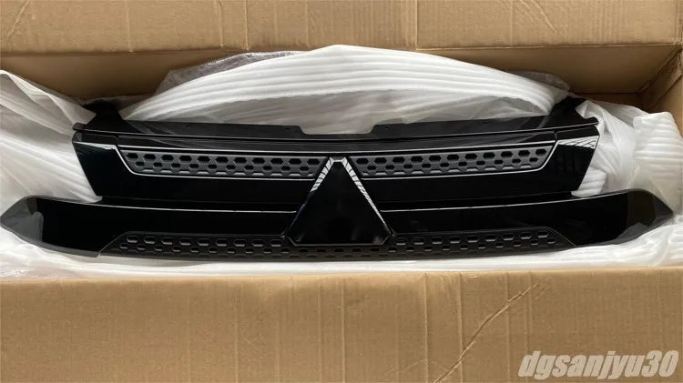 OUTLANDER3 GF0W GG0W GRILLE ASSY,RADIATOR 2021MY all black