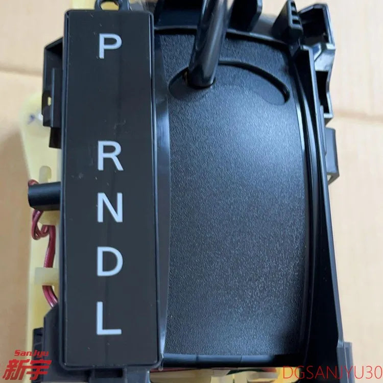 OUTLANDER3 GF0W LEVER ASSY,A/T SHIFT CVT GF8W