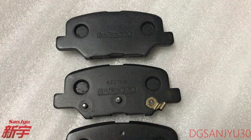 OUTLANDER3（GF0W）2013-2017  PAD SET,REAR BRAKE 4605A802 4605B806