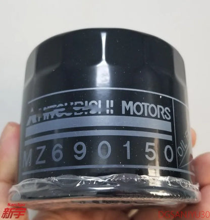 PAJERO3 4 V70V60V80V90 6G726G746G75ENGINE OIL FILTER original MZ690150