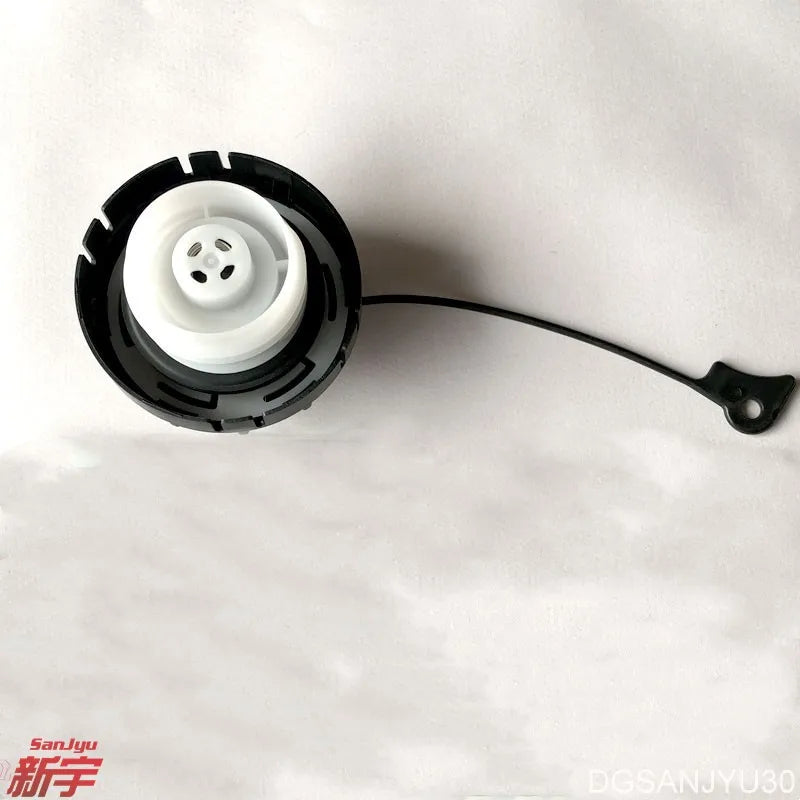 FOR PAJERO PAJERO IO L200 CAP,FUEL TANK With rope and check valve