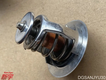 PAJERO V26V36V46V76V66V86V96 L200 K57K77 4M40 ENGINE THERMOSTAT ME200262 ME191593 76.5°C  71.5*55.5mm