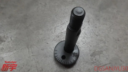 PAJERO3 V70V60W BOLT,SUSP LOWER ARM MR418674