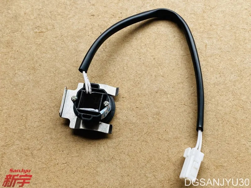 TAILGATE LOCK RELEASE  tail door switch