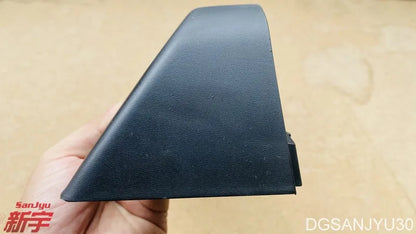 PAJERO3 V60V70W 2003-2006 MUDGUARD REAR RIGHT MN117280 GMMC GENUINE GUARD MUD