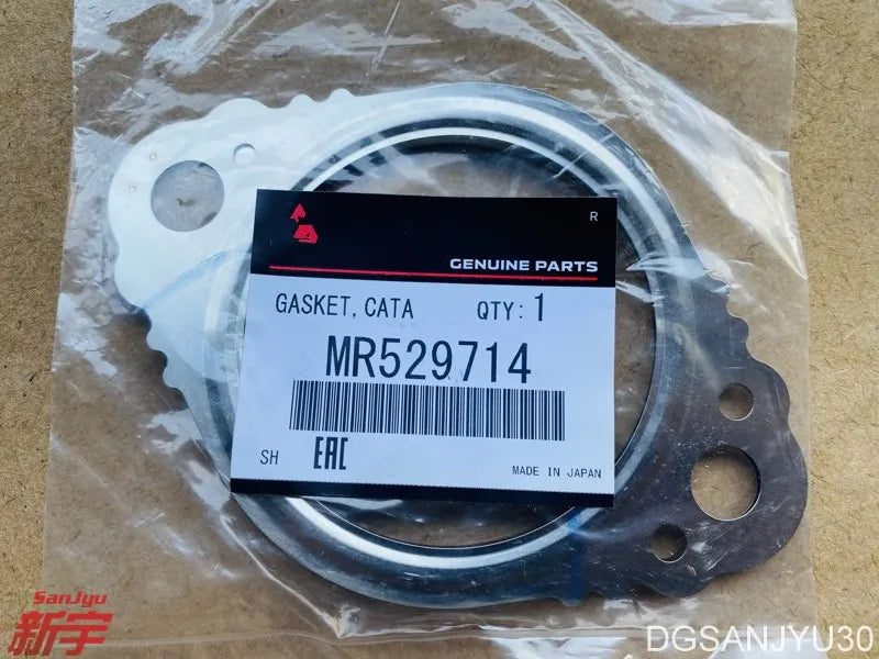 PAJERO V60V70V80V90 6G7XENGINEGASKET,CATALYTIC CONVERTER MR529713 MR529714 1575A082 MN110646 GENUINE