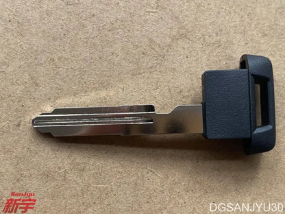 OUTLANDER4 GM0W KEY,BLANK SECONDARY EMERGENCY KEY 6370C465
