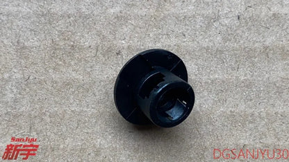 LANCER EVOX CZ4A CLIP,RR END TRIM MR201972