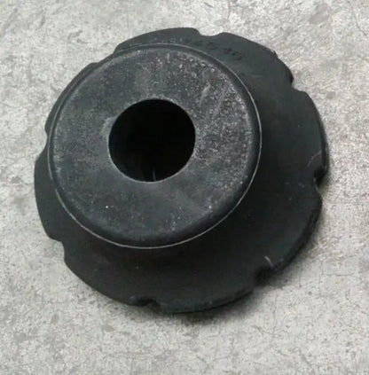 PAJERO3 4 V70V60V80V90W BUSHING,FRONT SUSP COIL SPRING UPPER MR374546