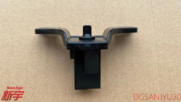 OUTLANDER CU0W CW0W GF0W PAJERO3 4 V70V90W EVO9 PAJERO io HOOK,FUEL FILLER LID MR303200
