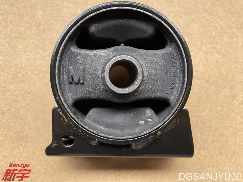 OUTLANDER2 CW0W ASX GA0W LANCER CY0A BRACKET,ENG ROLL STOPPER engine mount glue FRONT MN101386 GENUINE