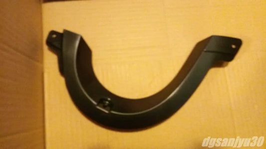 PAJERO V90WV80W COVER,REAR BUMPER UNDER MATERIAL BLACK 6410A286 GENUIE Exhaust pipe protection cover