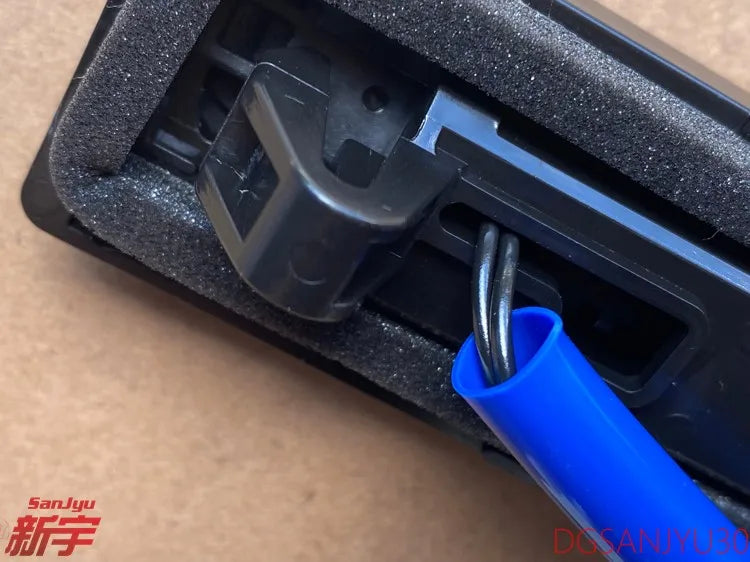 ASX HANDLE,TAILGATE LOCK RELEASE  tail door switch 2pins 1 buttons