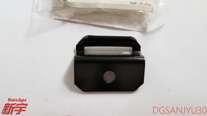 PAJERO V73V77V93V97V87 PAJEROSPORT HOLDER,HOOD DAMPER MB506511