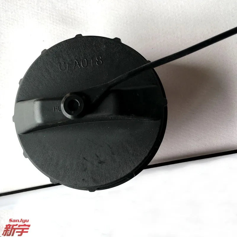 FOR PAJERO PAJERO IO L200 CAP,FUEL TANK With rope and check valve