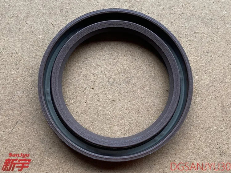 PAJERO3.4 V70V60V90V80 6G72 6G75 6G74 ENGINE OIL SEAL,CRANKSHAFT,FRONT MD372249