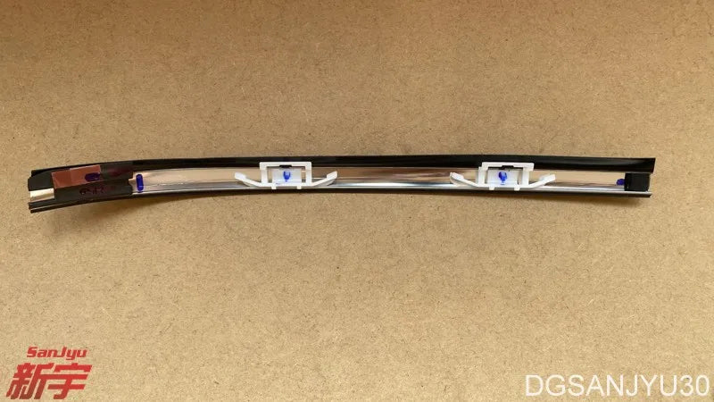 PAJERO MK3 V70W MOULDING,DRIP,FRONT MR492457 MR492458