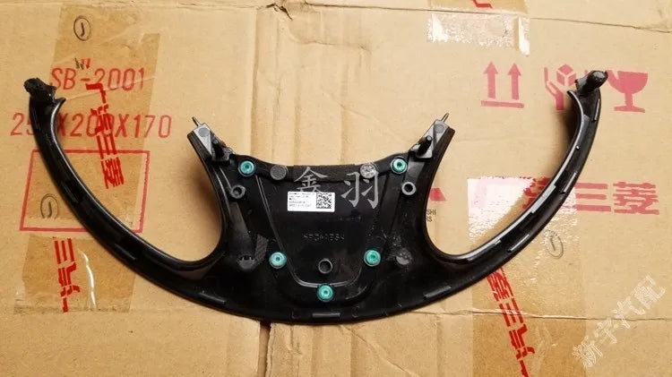 Outlander3 Steering Wheel Trim Panel Piano Black Lower Trim Panel Trim Cover Scratched Disassemble