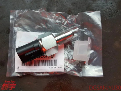 LANCER CACBCSCK ASX GA1W F5M4 MANUAL TRANSAXLE SWITCH,M/T GEARSHIFT BACKUP LAMP MD730979