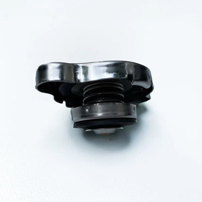 Suitable for Pajero V31V32V33V43V45V73V77V93V87V97 Feiteng water tank cover CAP,RADIATOR