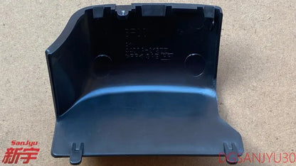 LANCER CY0 CX0 COVER,STEERING WHEEL,LOWER 4400A213XA