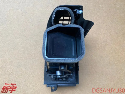 PAJERO V93V97V87 AIR OUTLET,INSTRUMENT PANEL SIDE,LH LEFT 8030A059XA MY2008-2014