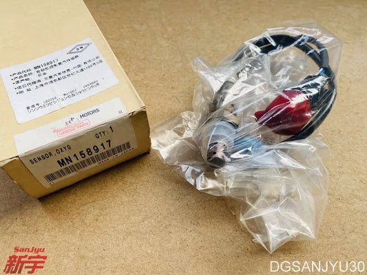 PAJERO V97V87V77W SENSOR,ENG CONTROL OXYGEN MN158917 GENUINE